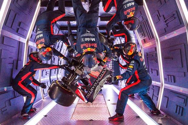 Maybe it's easier upside down Aston Martin Red Bull Racing’s mechanics pictured performing the Zero-G pit stop aboard an aircraft in Russia.