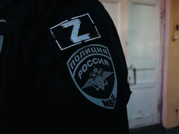 Петербургский правоохранитель отдал 250 тысяч рублей за слежку за любимой