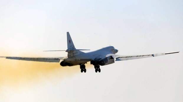 Sohu: маневры российских Ту-160 у южных границ США вызвали неожиданную реакцию Пентагона