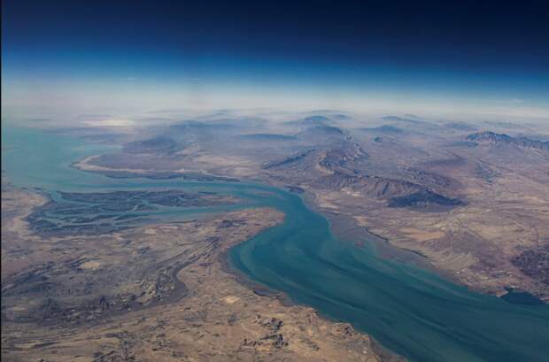 Трамп направляет в Ормузский пролив элитный десант