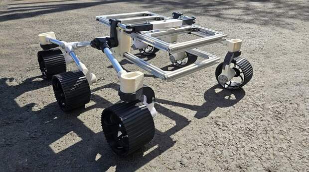 В Невинномысске создали робота-поводыря на базе ИИ