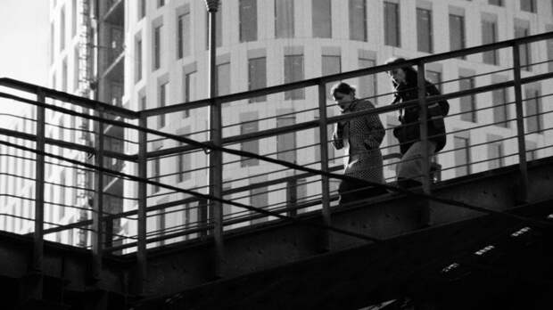 "Картины дружеских связей" и "Частная жизнь": два обманчиво легких фестивальных хита в прокате