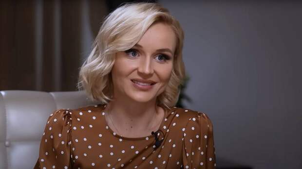 «Я сумасшедшая мать»: Полина Гагарина объяснила, почему долго скрывала дочь