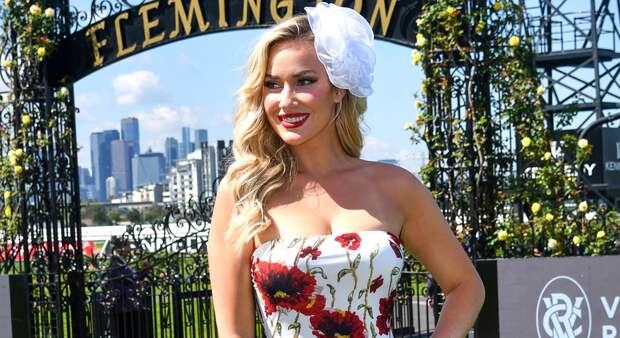 paige spiranac melbourne racing scottish open
