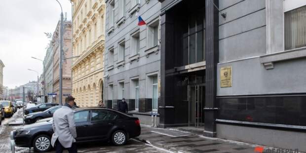 ФНС начинает массовую проверку карт: регулярные переводы могут обернуться налогами и штрафами