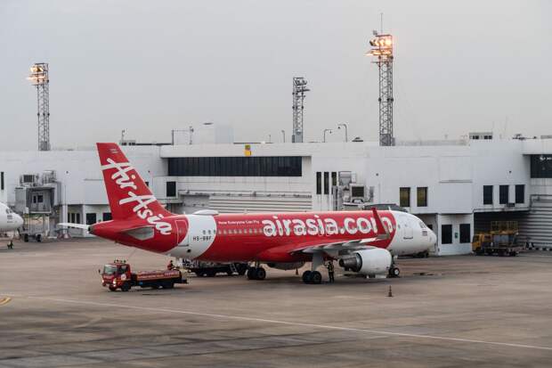Thai AirAsia забыла пересадить из автобуса на самолет 23 пассажира