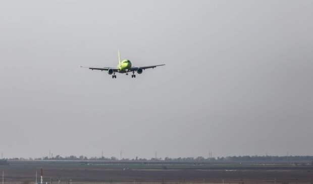 Аэропорт Волгограда после ночной угрозы БПЛА возобновил работу 28 января