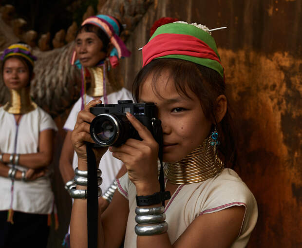 Представительницы народа падаунг / ©Flickr/Khun_K
