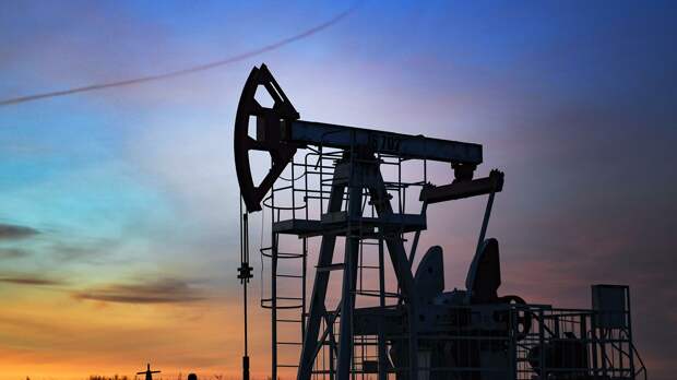 Добыча нефти Добыча нефти - РИА Новости, 1920, 31.12.2021
