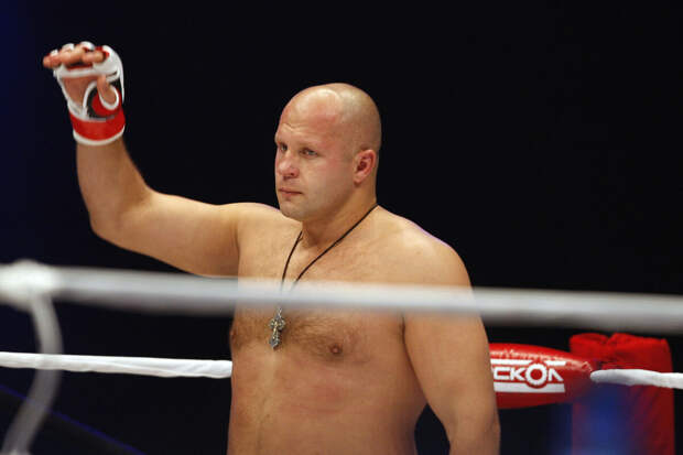 Емельяненко рассказал о конфликте с промоушеном Pride из-за украинского флага