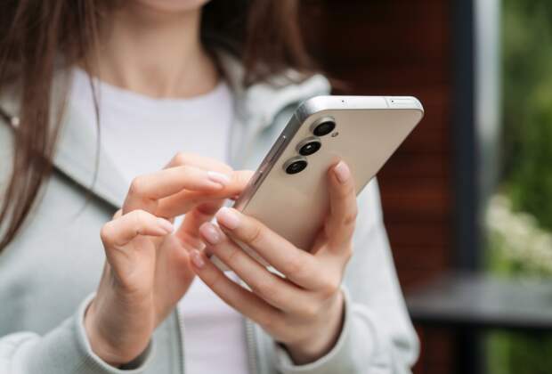 Рассекречены дешевые смартфоны Samsung