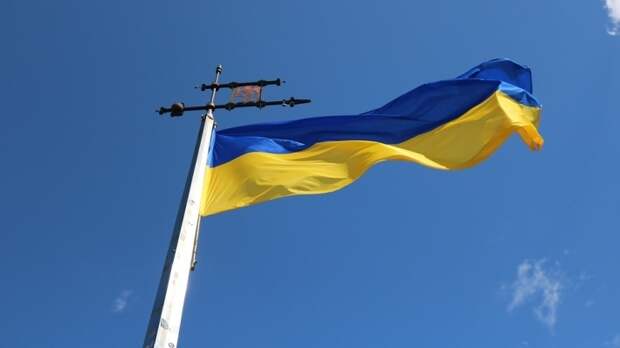 Украина с 2014 года реализует антироссийский курс и пропагандирует нацизм
