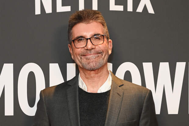 Известный телеведущий захотел разыграть коллег в студии шоу и купил «бомбы-вонючки»