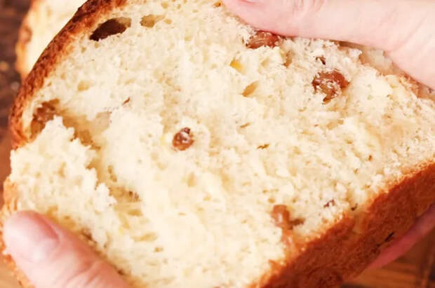 Кулич, как из печи, по забытому бабушкиному рецепту: секрет самого нежного творожного теста