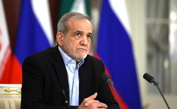 Пезешкиан осудил организованную Киевом атаку беспилотников на резиденцию Путина