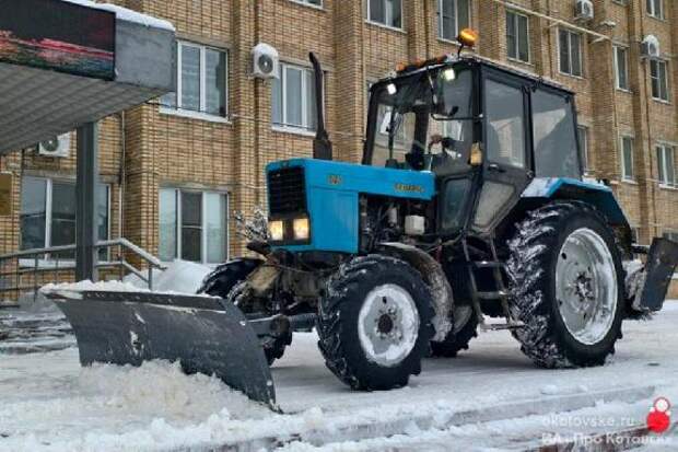 В Котовске приступили к уборке снега в ночное время