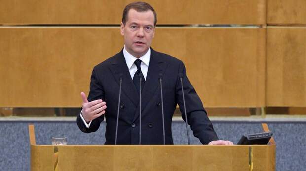 Медведев: НАТО нарушила обещание о непродвижении к границам России