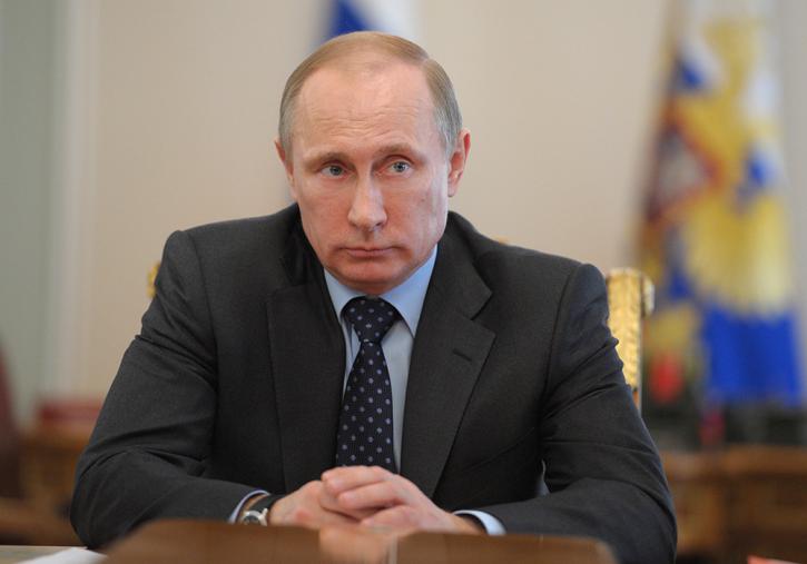 Путин после диверсии в Крыму выступил с обращением к США и Европе Путин попросил США повлиять на Киев после диверсии в Крыму