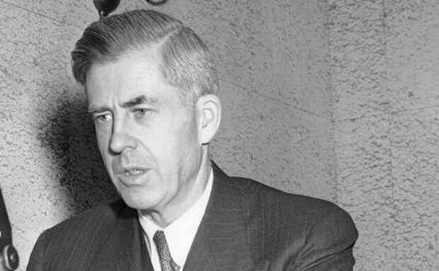На фото: вице-президент США Генри Уоллес, 1942 год.