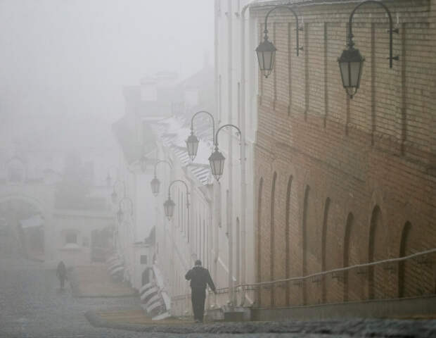 Туман в Киеве, Украина