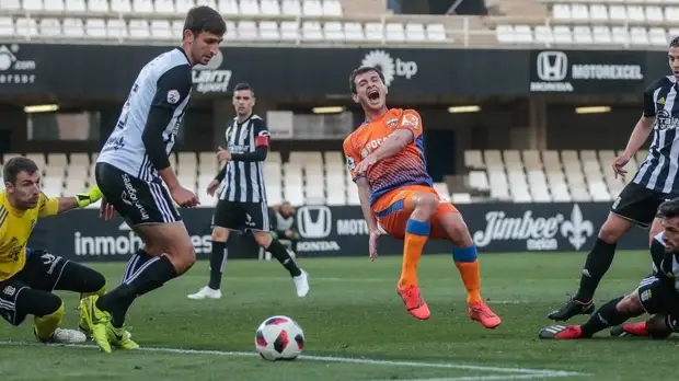 ЦСКА не планирует искать замену травмированному футболисту Дзагоеву