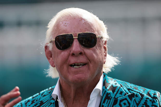 Rif Flair on the sidelines