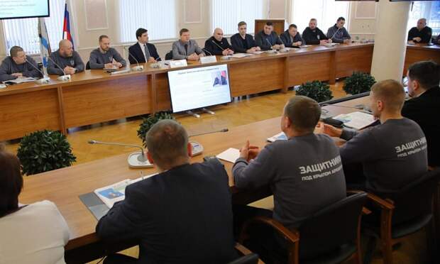 Участники программы «Защитники. Под крылом Архангела» обсудили роль кампуса «Арктическая звезда» в развитии региона