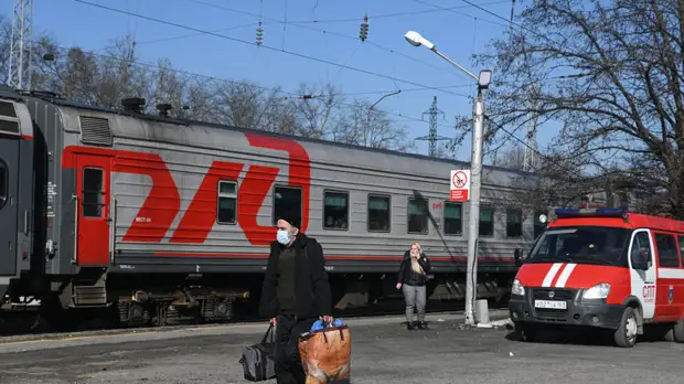 Екатеринбург отправил фуру с гумпомощью для жителей Донбасса в Ростовскую область