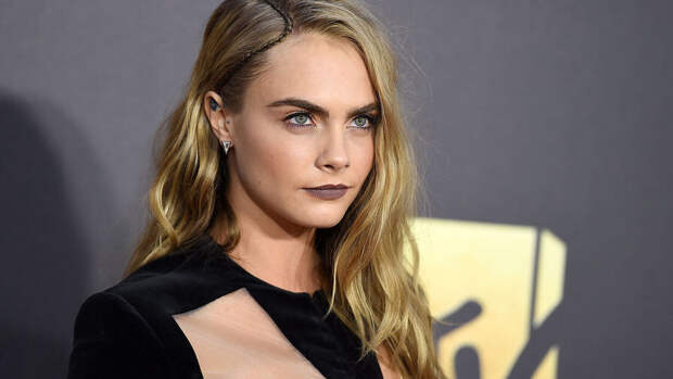 Идеолог программы "4 года ада", но сама выглядит привлекательно почему-то...