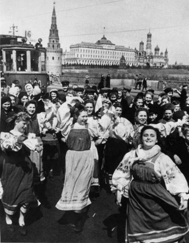33 Парад Победы. 1945.jpg 33 Парад Победы. 1945.jpg