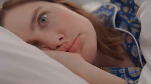 Vic Michaelis stars in Hallmark's Round and Round