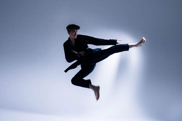 Российский тхэквондист Аджиев стал чемпионом мира среди юниоров