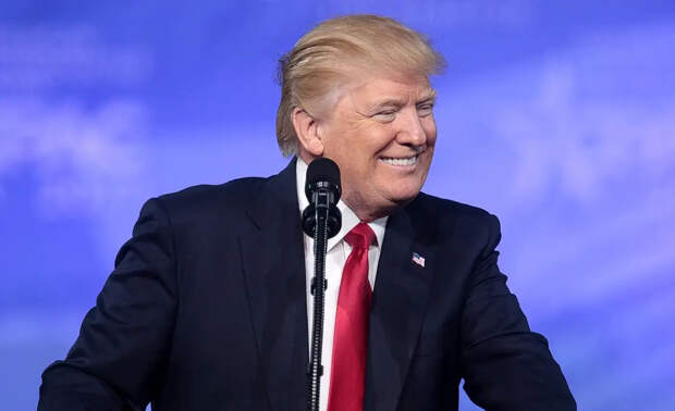 The Atlantic: администрация Трампа не торопится исполнять его импульсивные и абсурдные распоряжения
