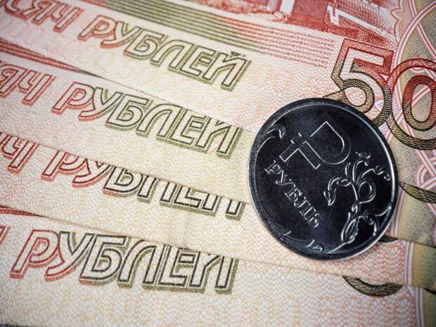 В Тюменской области озвучены отрасли с зарплатой свыше 150 тысяч рублей в месяц