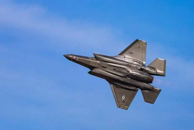 ВВС США получили F-35 без радаров