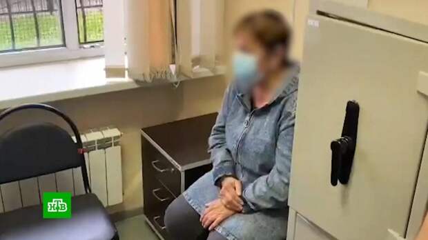 Следователи допрашивают сиделку, избивавшую пенсионеров в пансионате