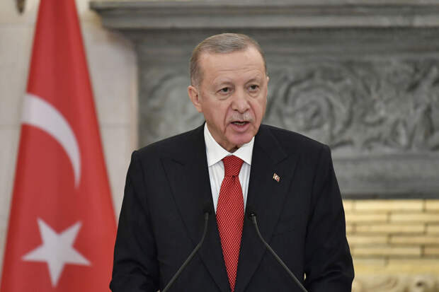 Эрдоган: в Турции объявлен однодневный траур в связи с гибелью президента Ирана