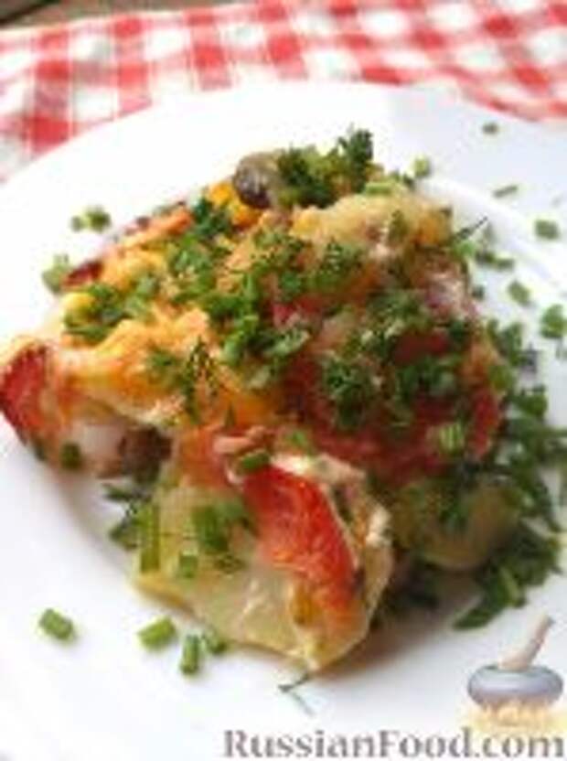 Фото к рецепту: Мясо с овощами (в духовке)