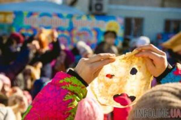 В Украине испекли рекордно большой блин