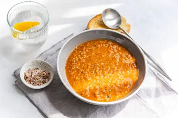 Чечевичный и другие полезные супы, которые насыщают