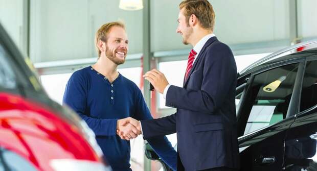 Автоэксперт предложил полностью запретить в России автокредиты