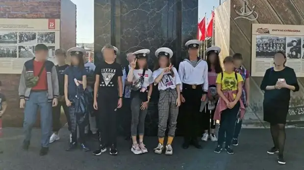 «Ответишь за то, что подала заявление»: что может стоять за обвинением самарской учительницы в сексе с ученицей