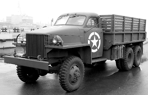 Зачем в компании Studebaker создали самые большие в мире автомобили?