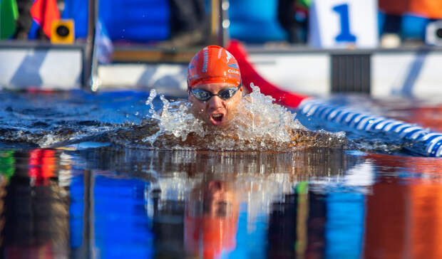 Камеры «Ростелекома» засняли рекорды мира и РФ на чемпионате по зимнему плаванию в РК