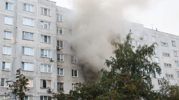 Тела женщины и ребенка нашли под завалами дома в Балашихе