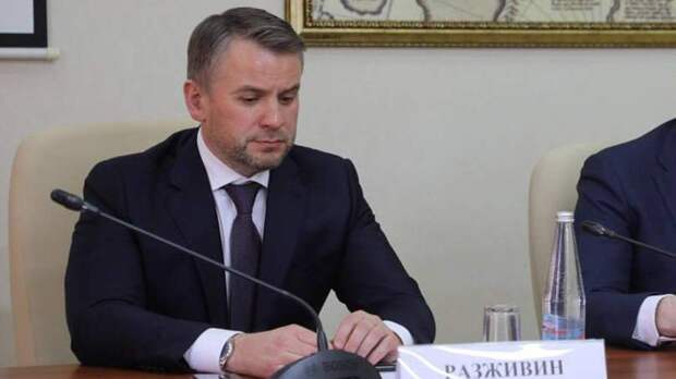 Начальника управления ФАДН задержали по делу о мошенничестве