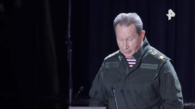 Золотов поздравил женщин-военнослужащих и сотрудниц Росгвардии с 8 Марта