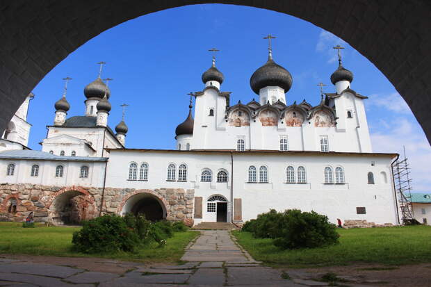 Соловецкий монастырь - твердыня земли русской