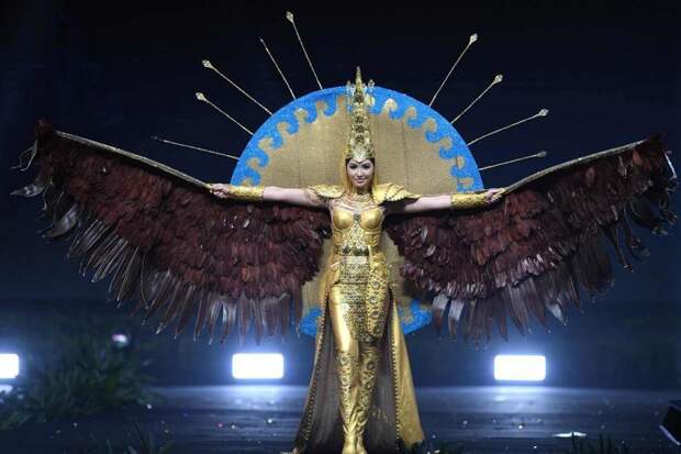 Мисс Казахстан - царица-воин ynews, конкурс костюмов, конкурс красоты, красивые девушки, мисс вселенная, мисс вселенная 2018, национальные костюмы, участницы