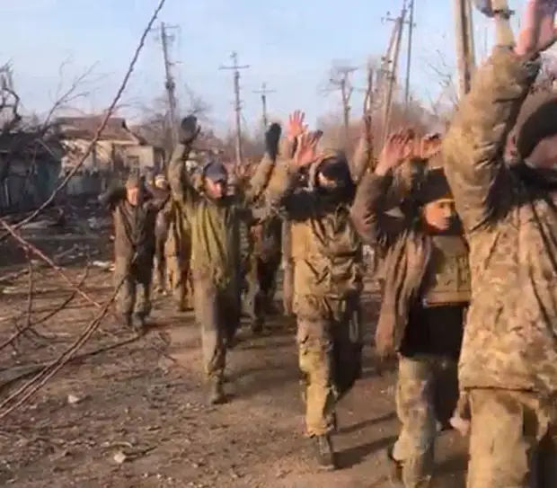 «Сильнейшая армия Европы» сдается в плен российским военным